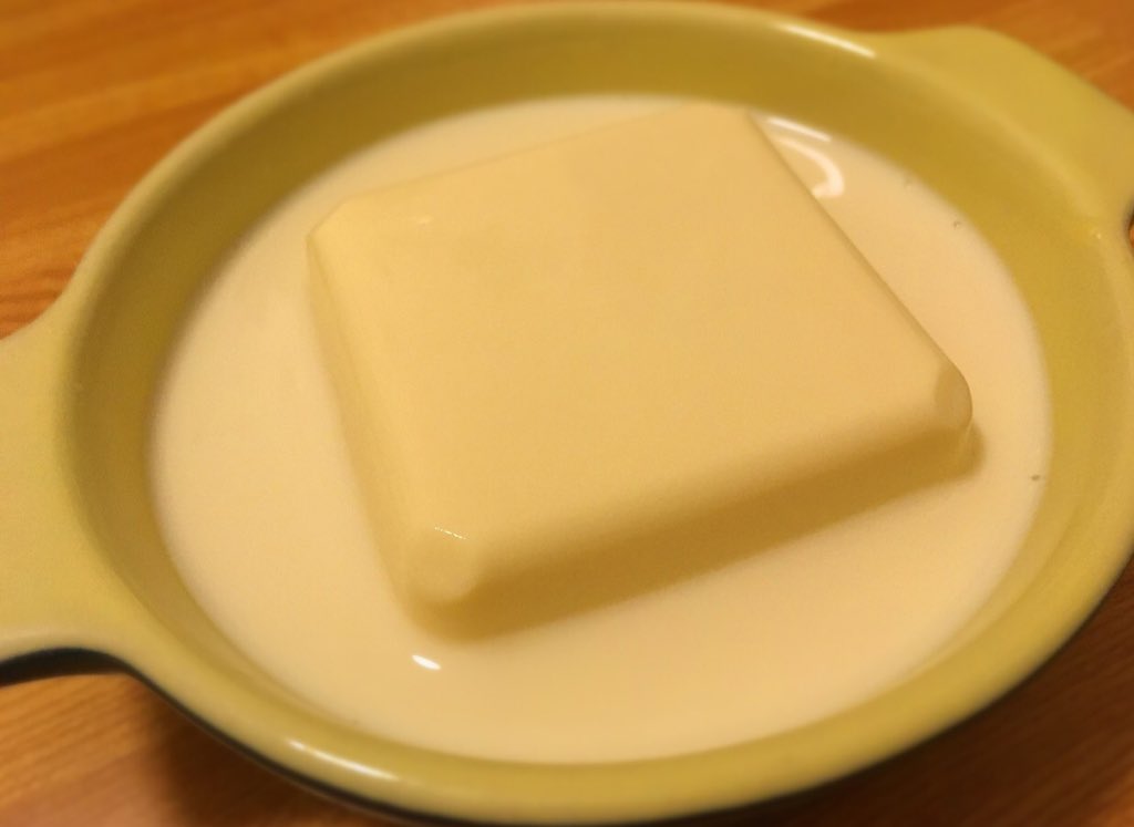 超トロ旨なチーズ豆乳湯豆腐