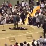 大相撲巡業、市長倒れ救命中「女性は土俵から下りて」