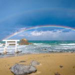 糸島二見ヶ浦の夫婦岩に掛かる二重の虹